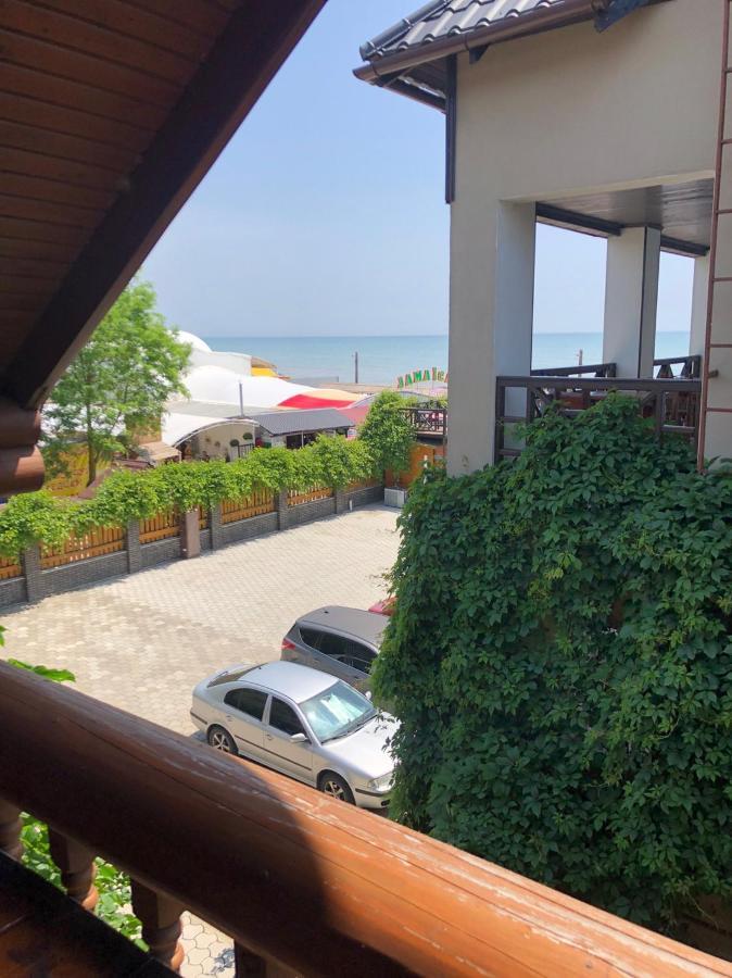 Hotel Веселий Кут Zaliznyi Port Exterior foto